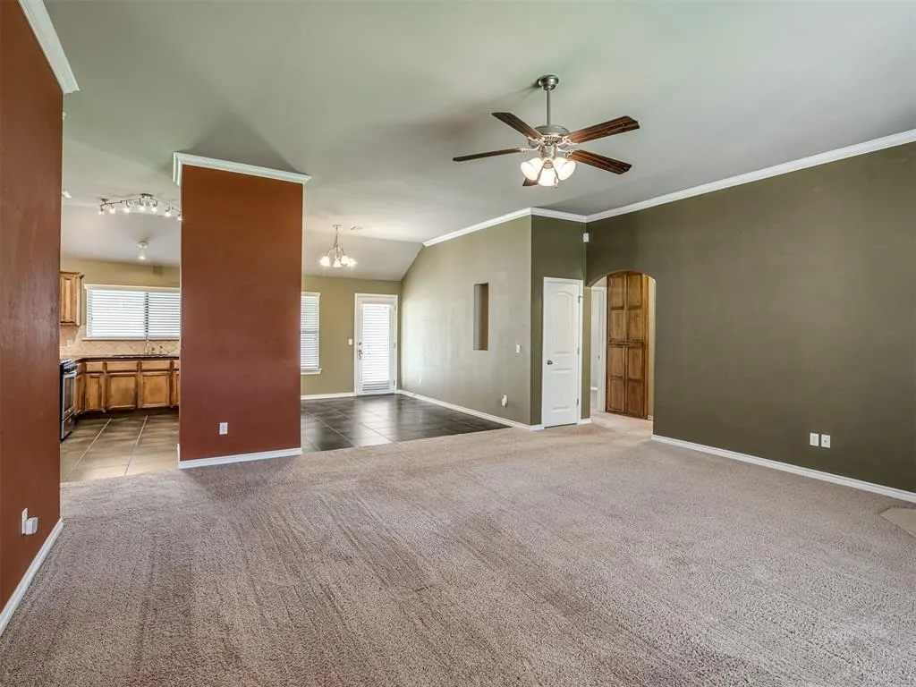 Photo 12 — 9609 SW 18th Street, Oklahoma City, OK 73128