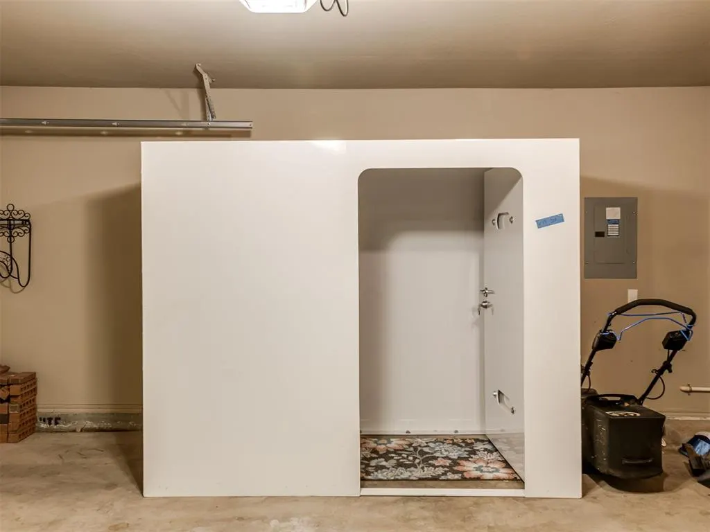 Photo 48 — 9609 SW 18th Street, Oklahoma City, OK 73128