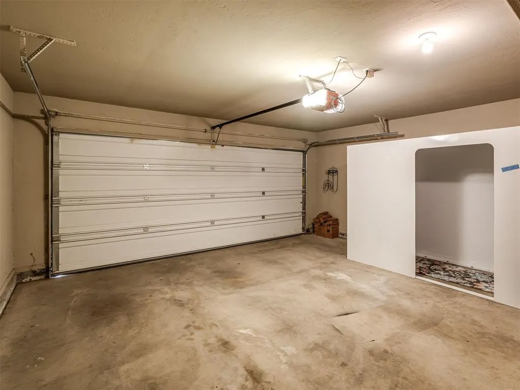 Photo 49 — 9609 SW 18th Street, Oklahoma City, OK 73128