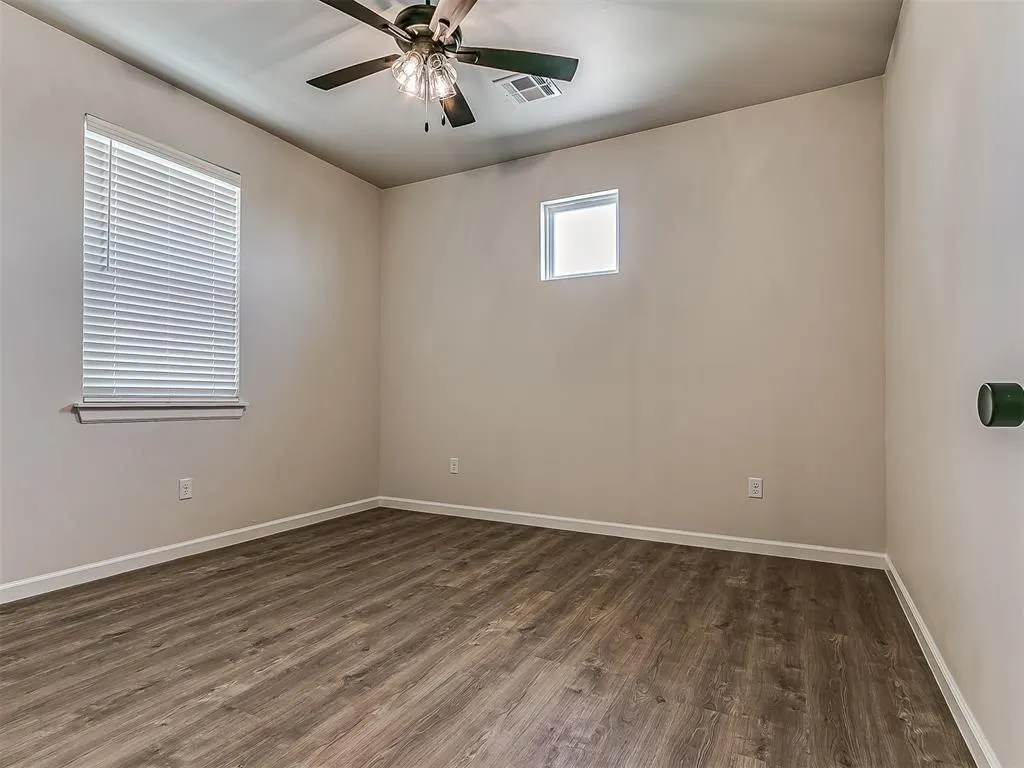 Photo 21 — 1302 NW 22nd Street, Oklahoma City, OK 73106