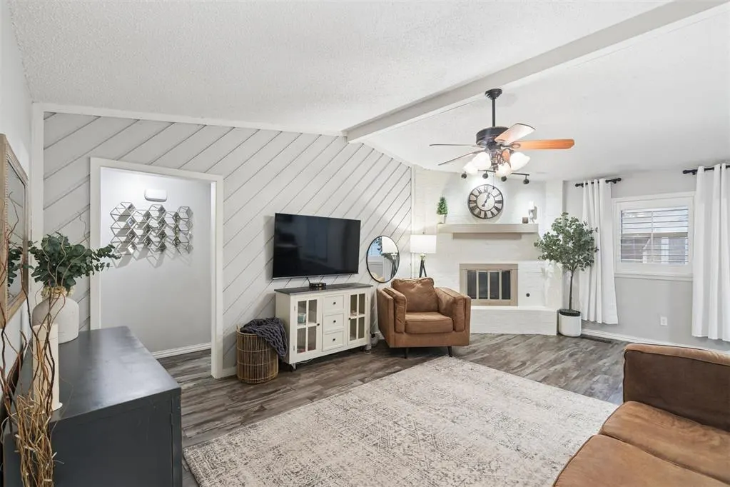 Photo 4 — 313 Cherryvale Road, Edmond, OK 73003