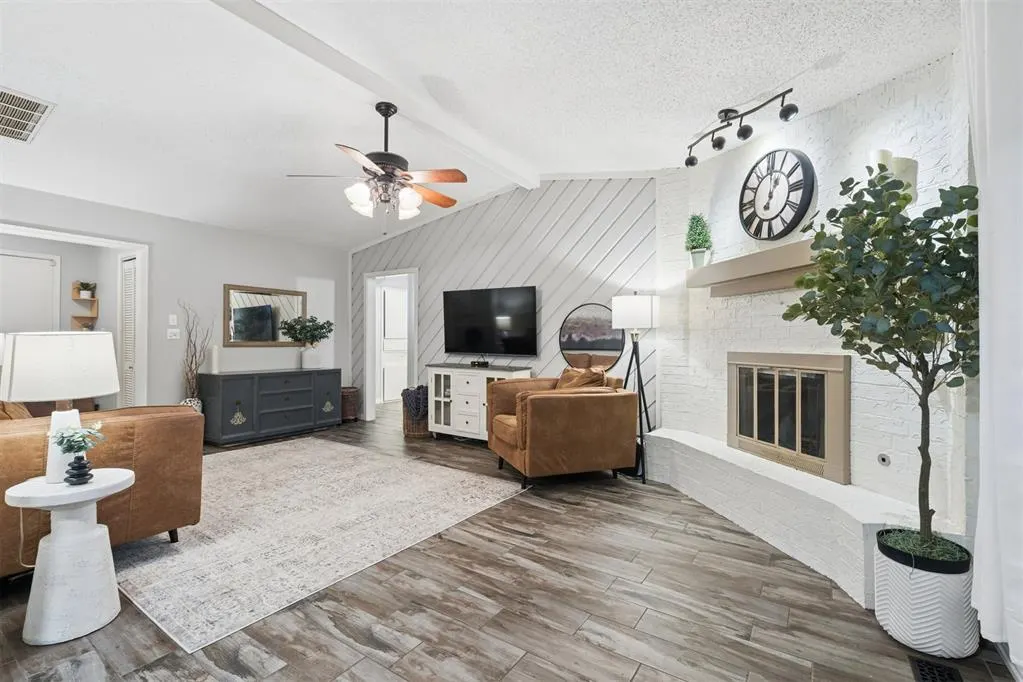 Photo 9 — 313 Cherryvale Road, Edmond, OK 73003