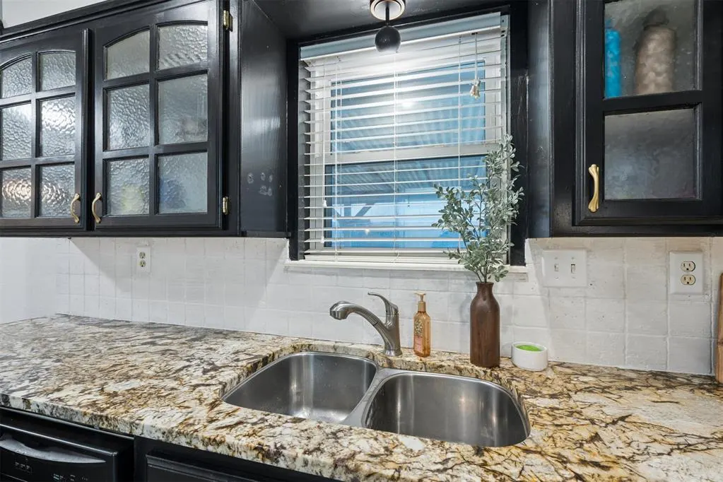 Photo 12 — 313 Cherryvale Road, Edmond, OK 73003