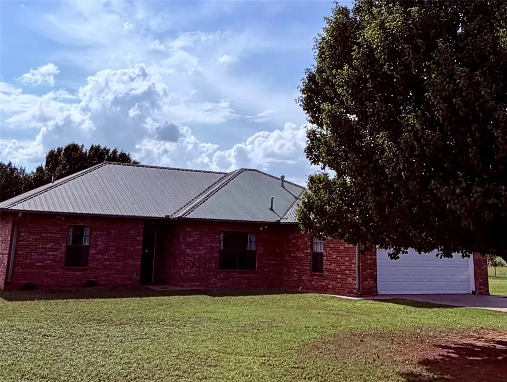 Photo 3 — 780705 S 3460 Road, Agra, OK 74824