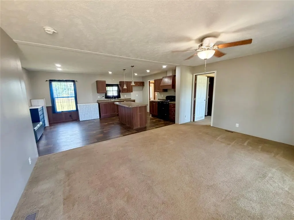 Photo 6 — 902 Banks Street, Hammon, OK 73650