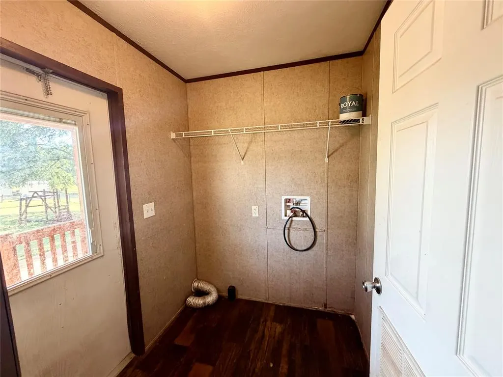 Photo 19 — 902 Banks Street, Hammon, OK 73650