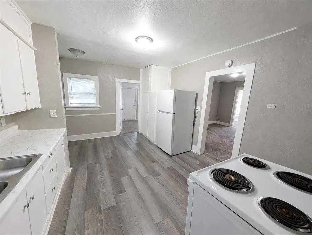 Photo 7 — 911 NW 98th Street, Oklahoma City, OK 73114