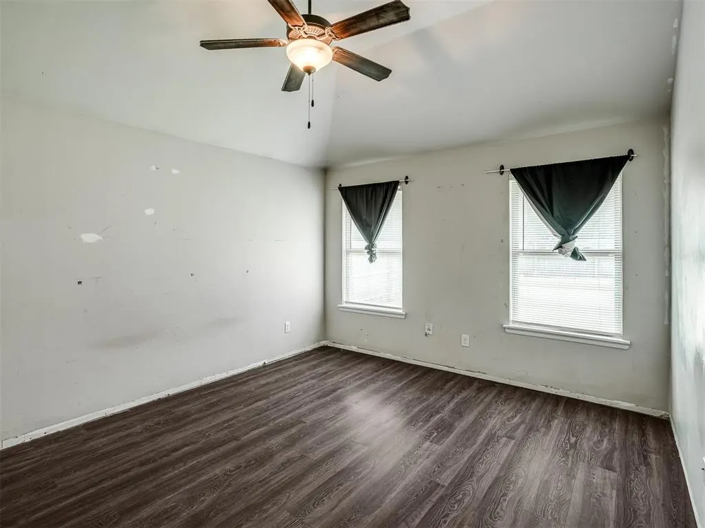 Photo 16 — 1225 Hickory Creek Drive, Yukon, OK 73099