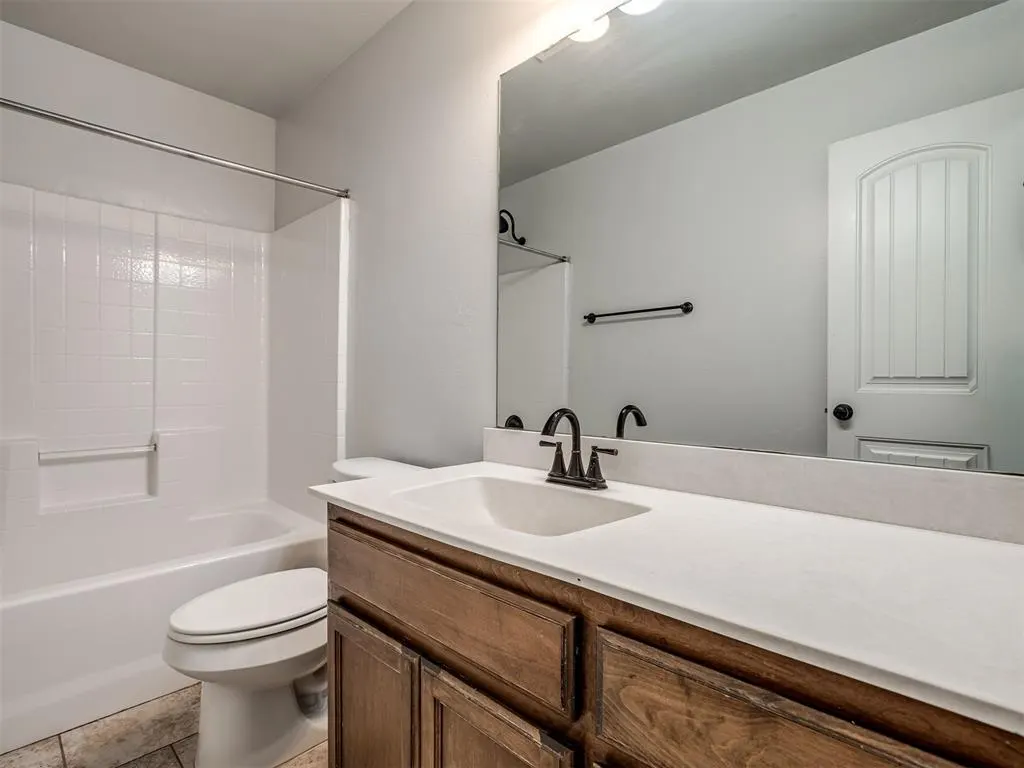 Photo 25 — 1225 Hickory Creek Drive, Yukon, OK 73099