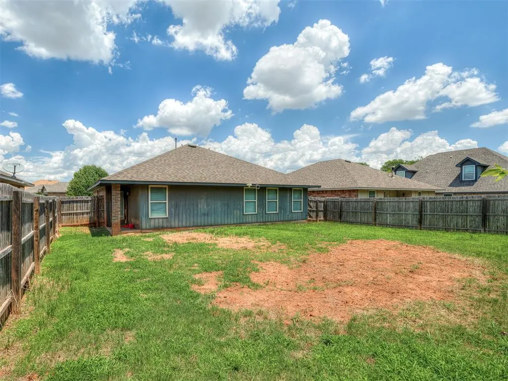Photo 31 — 1225 Hickory Creek Drive, Yukon, OK 73099