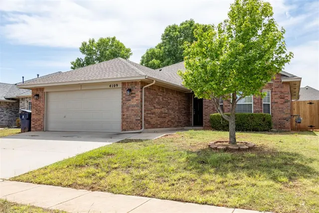 Photo 2 — 4109 Windgate West Road, Oklahoma City, OK 73179