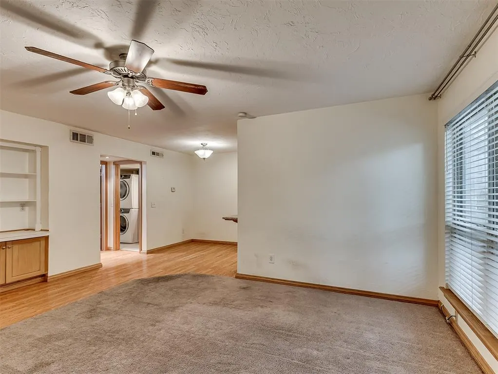 Photo 8 — 800 Cardinal Creek Boulevard C, Norman, OK 73072
