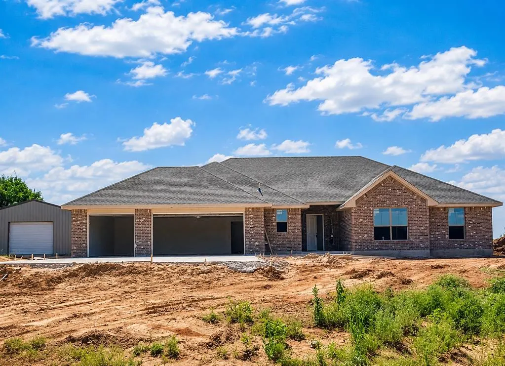 Front exterior — 1987 Twin Spires Trail, Blanchard, OK 73010