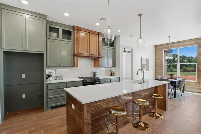 Photo 4 — 1240 Twin Oaks Dr, Blanchard, OK 73010