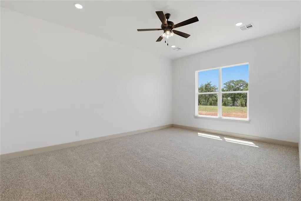 Photo 10 — 1240 Twin Oaks Dr, Blanchard, OK 73010