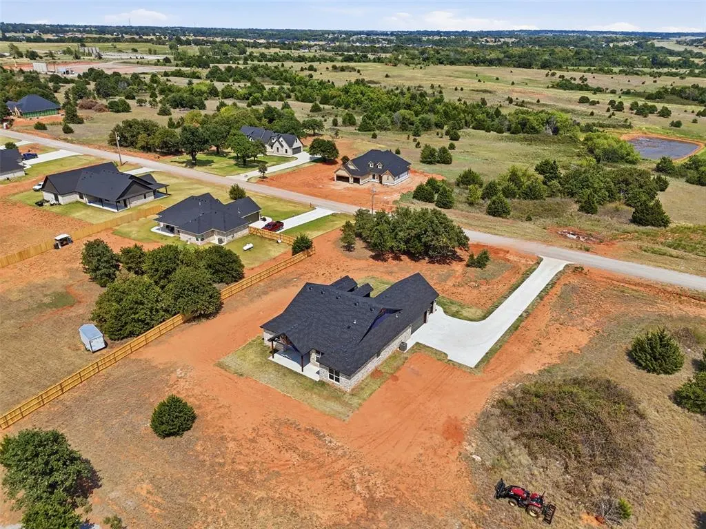 Photo 25 — 1240 Twin Oaks Dr, Blanchard, OK 73010