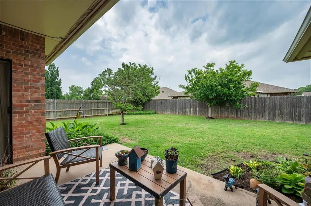 Photo 16 — 2912 Astor Drive, Norman, OK 73072