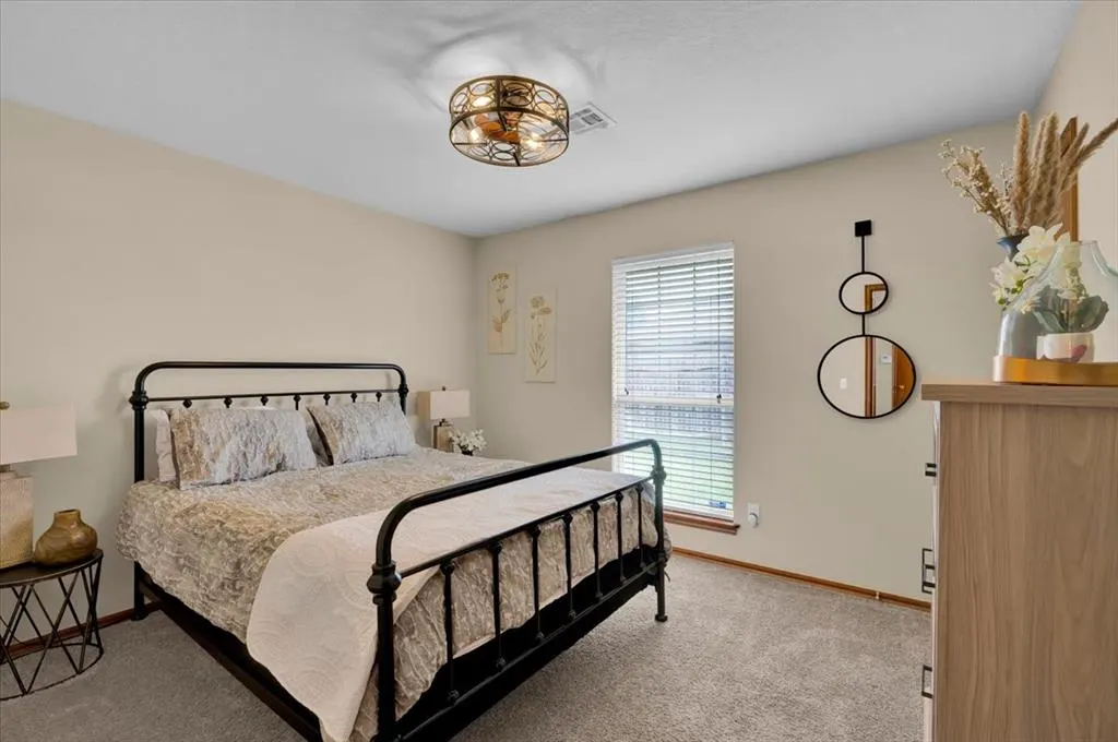 Photo 19 — 2912 Astor Drive, Norman, OK 73072