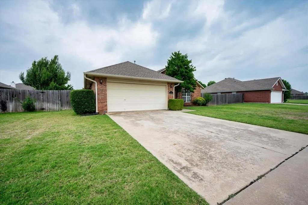 Photo 34 — 2912 Astor Drive, Norman, OK 73072