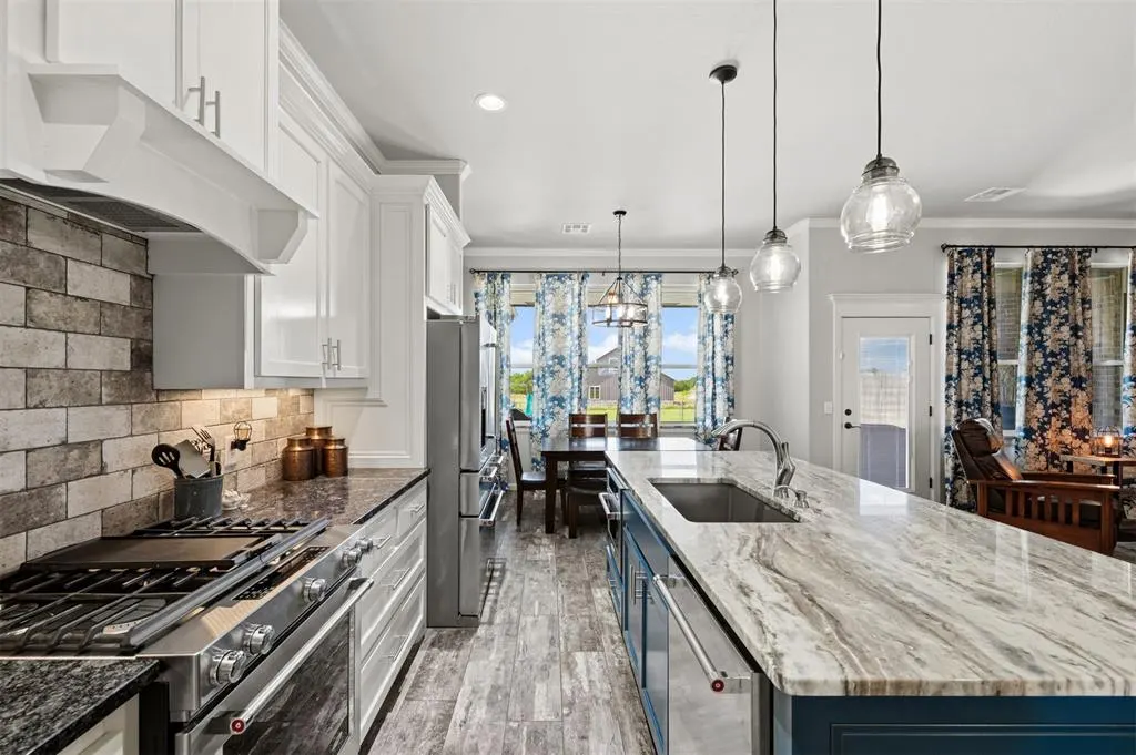 Photo 9 — 7188 Legacy Pointe Circle, El Reno, OK 73036