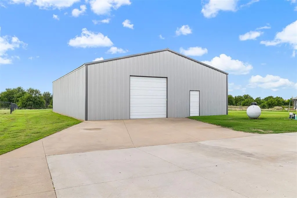 Photo 38 — 7188 Legacy Pointe Circle, El Reno, OK 73036