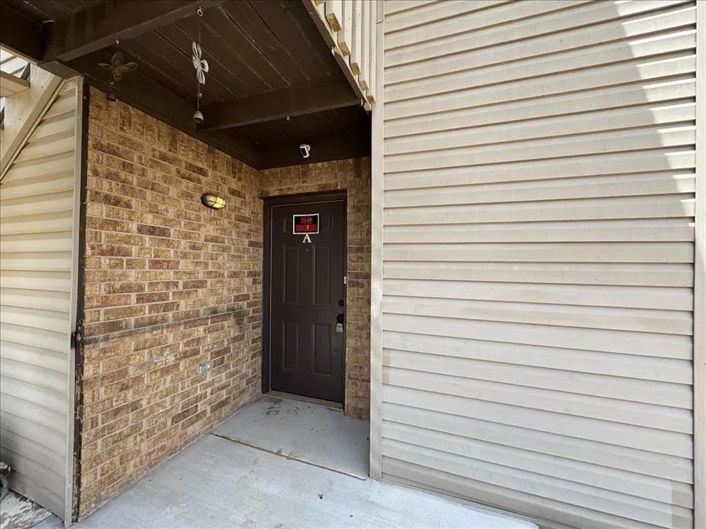 Photo 16 — 1900 Dover Street A, Norman, OK 73071
