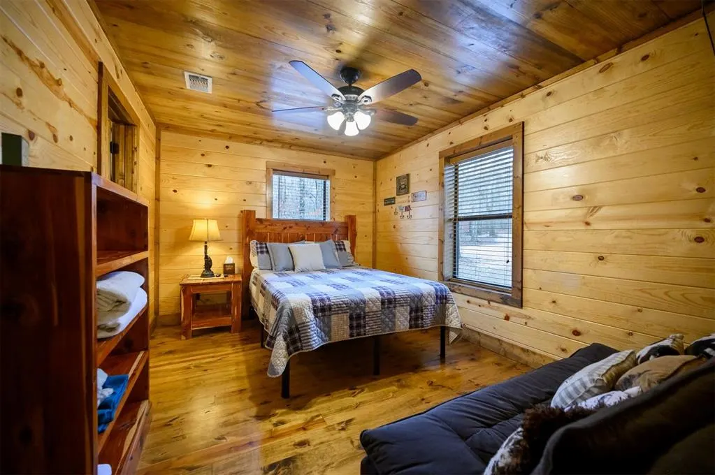 Photo 11 — 528 Timber Creek Trail, Broken Bow, OK 74728