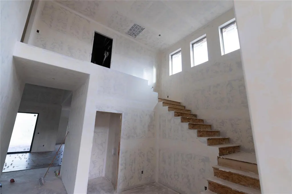 Photo 3 — 16100 Verbena Circle, Edmond, OK 73013