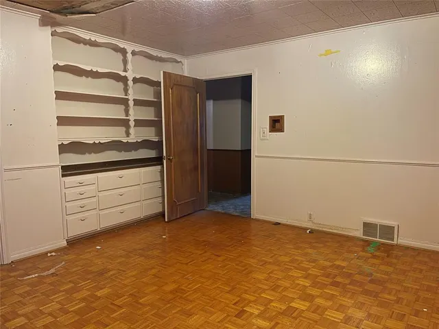 Photo 8 — 3609 Meadowbrook Drive, Midwest City, OK 73110