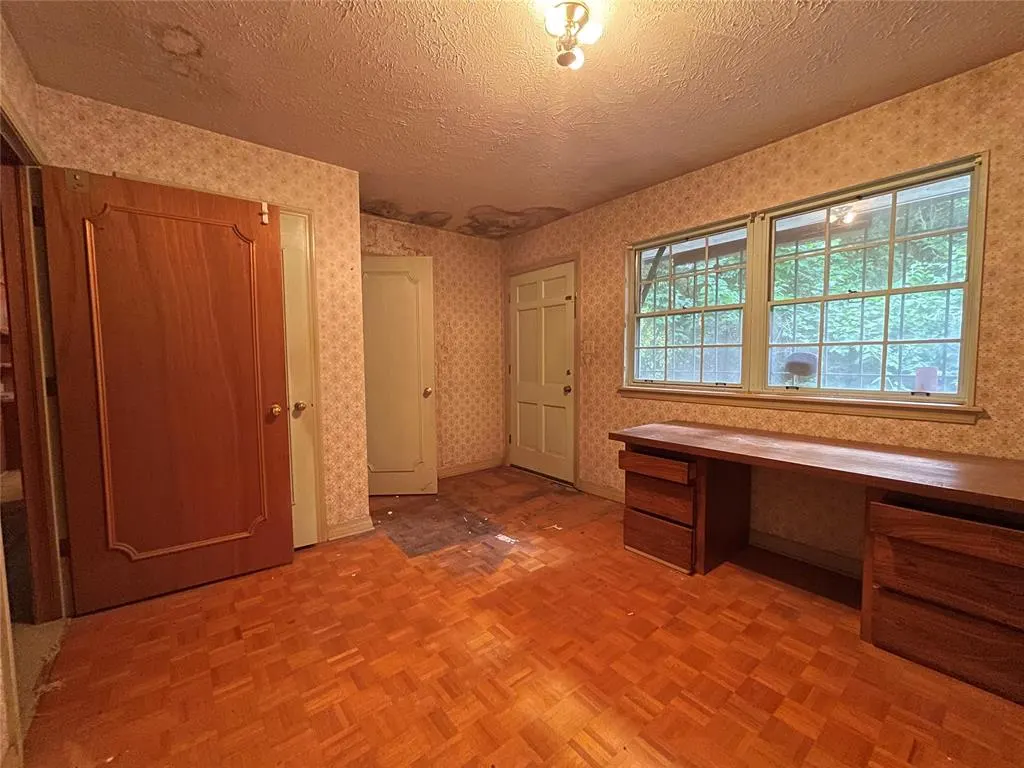 Photo 14 — 3609 Meadowbrook Drive, Midwest City, OK 73110