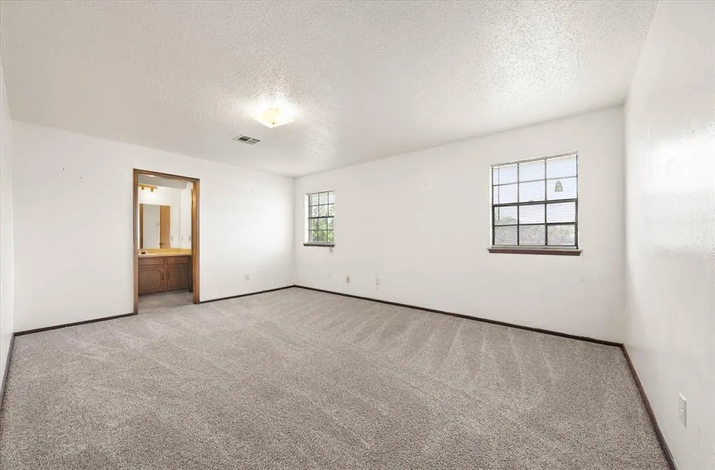 Photo 13 — 2012 E Hills Drive, Moore, OK 73160