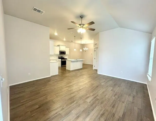 Photo 6 — 9612 SW 23rd Street, Oklahoma City, OK 73128