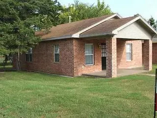 Sold home at 224 N Van Buren Avenue