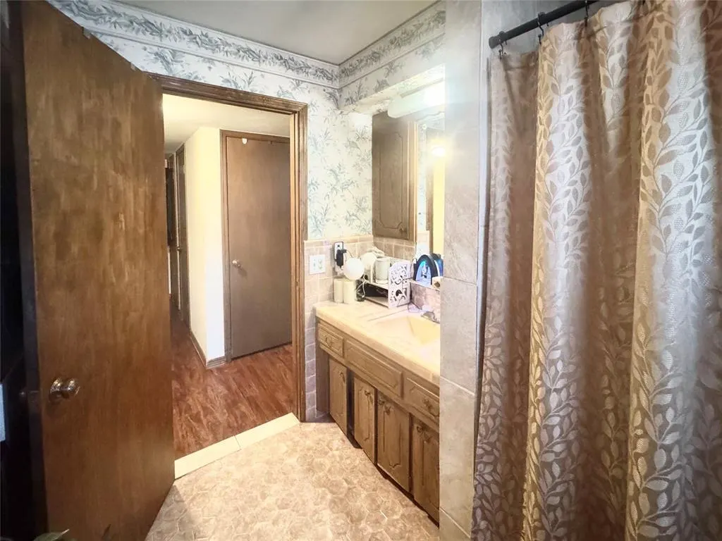 Photo 19 — 6312 N Grand Boulevard, Oklahoma City, OK 73112