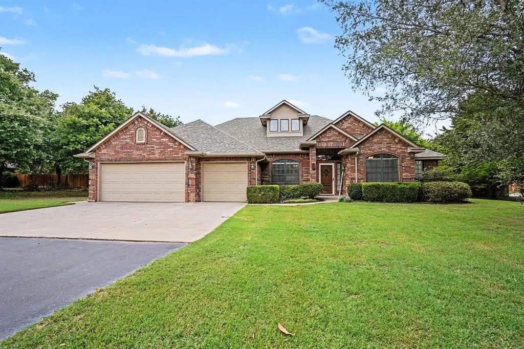 Front exterior — 1401 Townsend Glen, Blanchard, OK 73010
