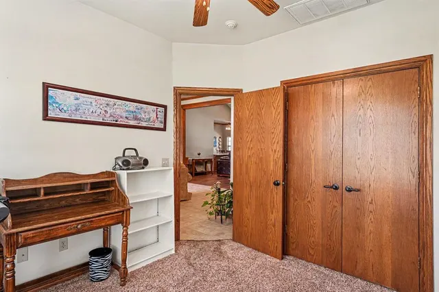 Photo 5 — 1401 Townsend Glen, Blanchard, OK 73010