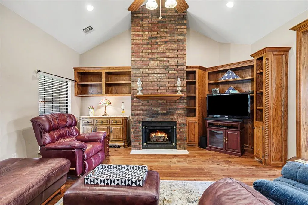 Photo 9 — 1401 Townsend Glen, Blanchard, OK 73010