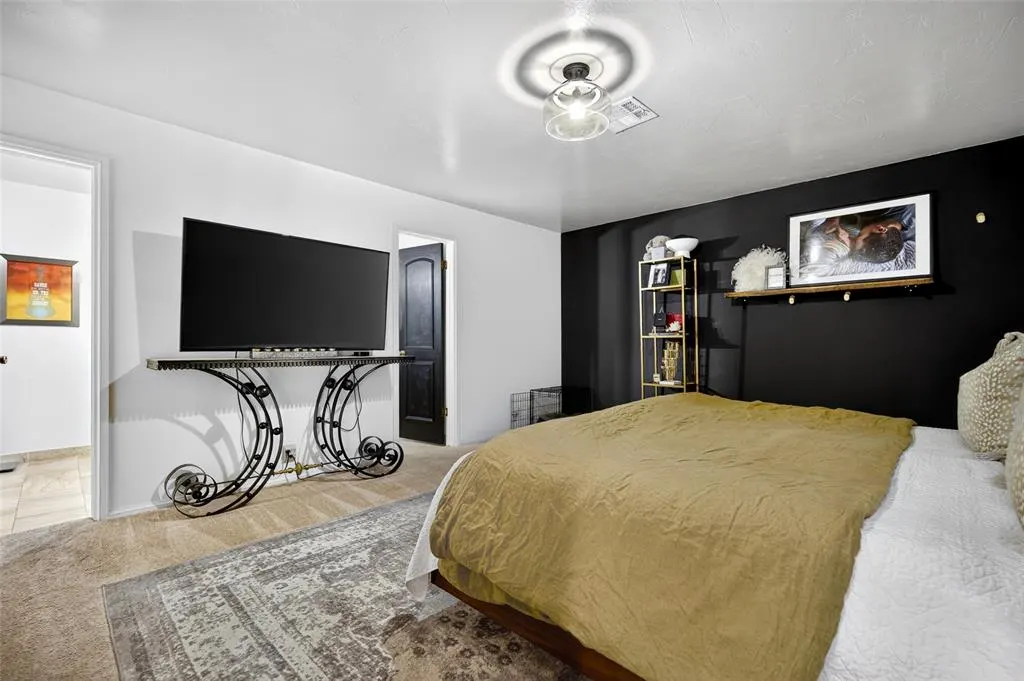 Photo 21 — 13216 Inverness Avenue, Oklahoma City, OK 73120