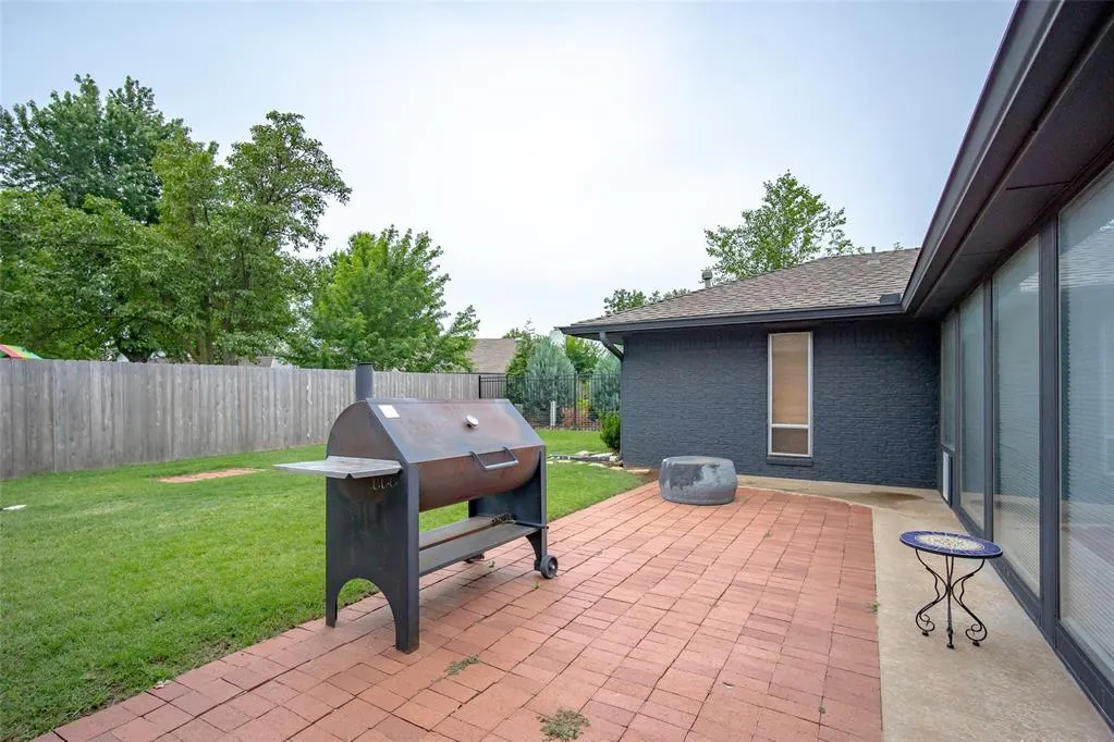 Photo 41 — 13216 Inverness Avenue, Oklahoma City, OK 73120
