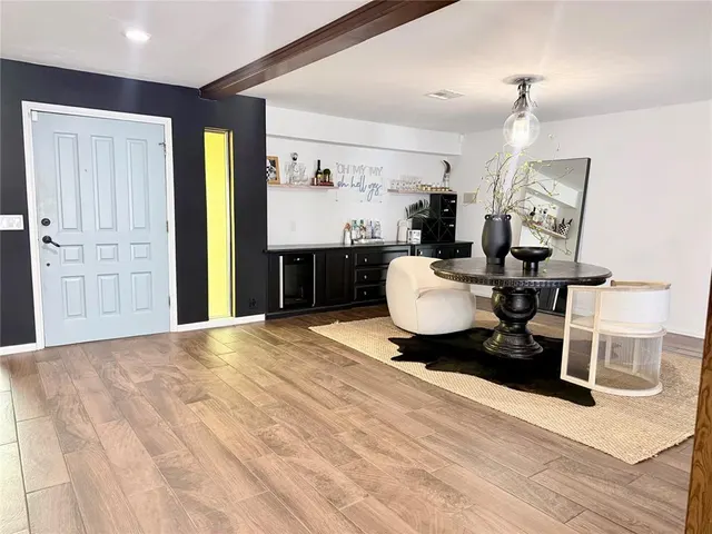 Photo 3 — 13216 Inverness Avenue, Oklahoma City, OK 73120
