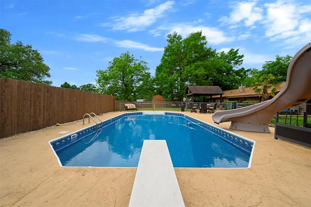 Photo 5 — 2352 Pollard Road, Haworth, OK 74740