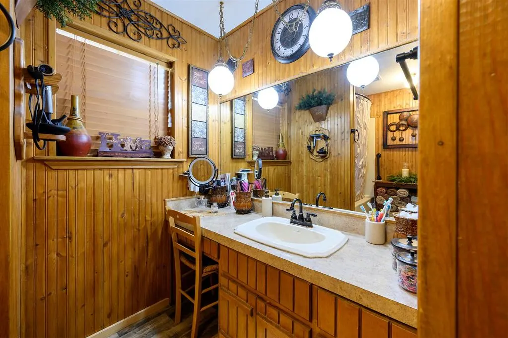Photo 14 — 2352 Pollard Road, Haworth, OK 74740