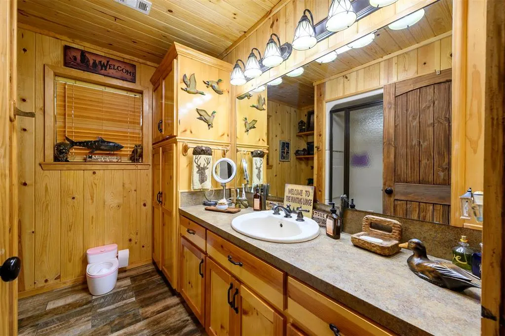 Photo 19 — 2352 Pollard Road, Haworth, OK 74740