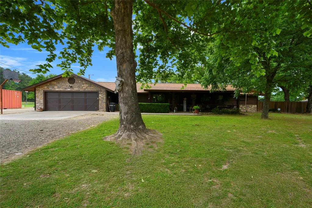 Photo 43 — 2352 Pollard Road, Haworth, OK 74740