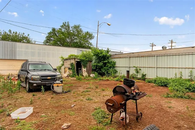 Photo 4 — 211 N Market Street, Cordell, OK 73632