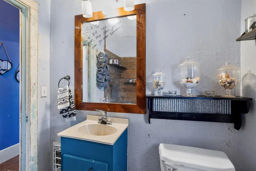 Photo 13 — 211 N Market Street, Cordell, OK 73632