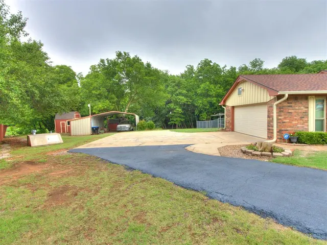 Photo 4 — 4221 Overland Circle, Noble, OK 73068