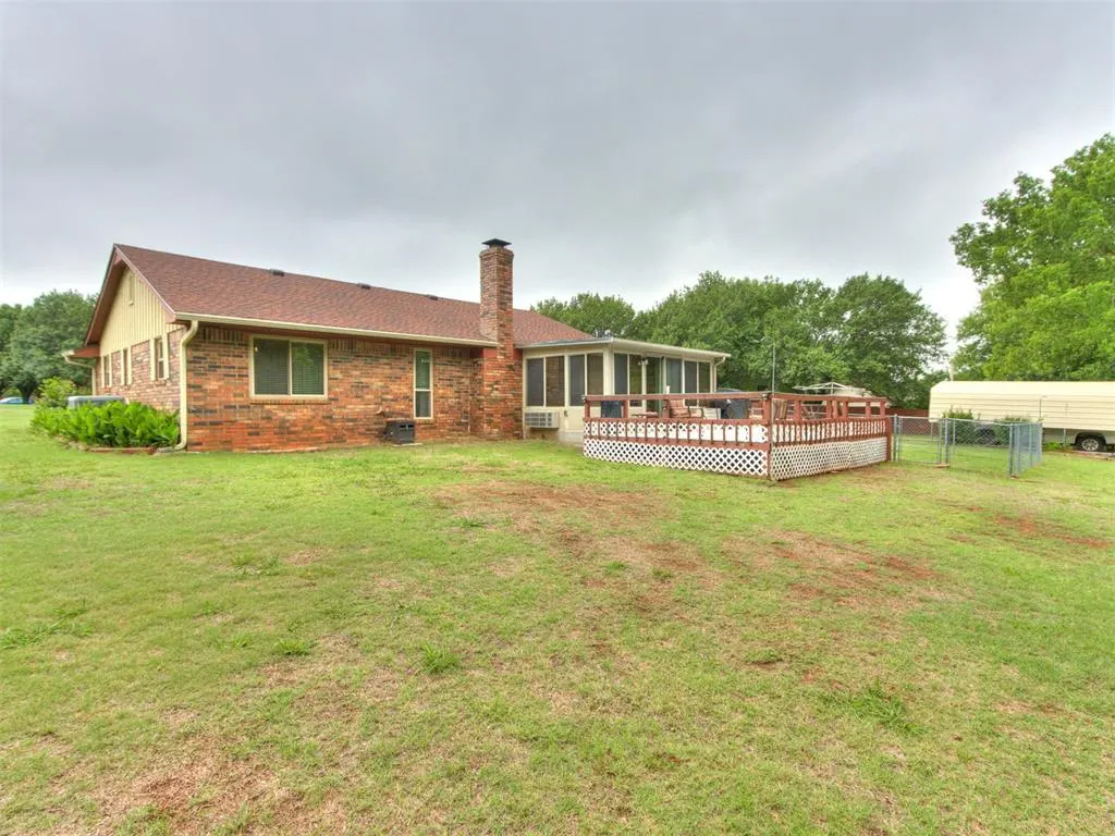 Photo 7 — 4221 Overland Circle, Noble, OK 73068