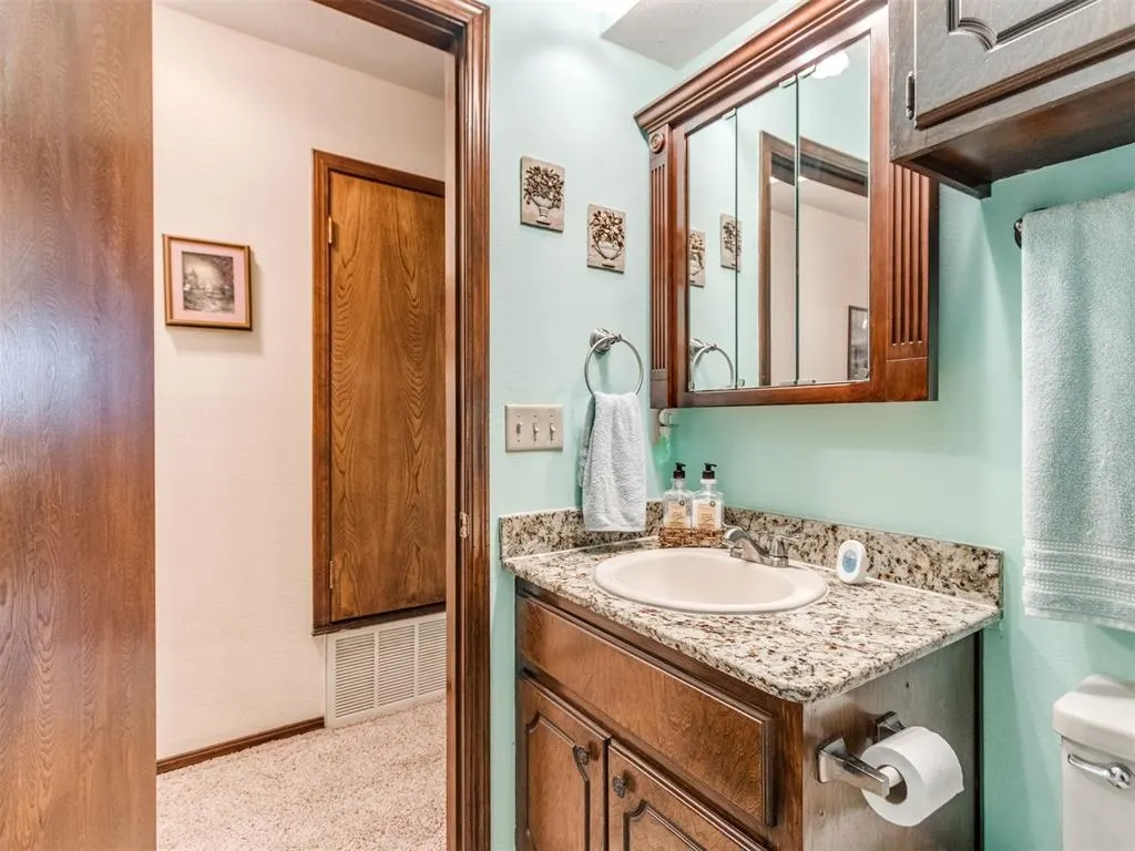 Photo 21 — 4221 Overland Circle, Noble, OK 73068