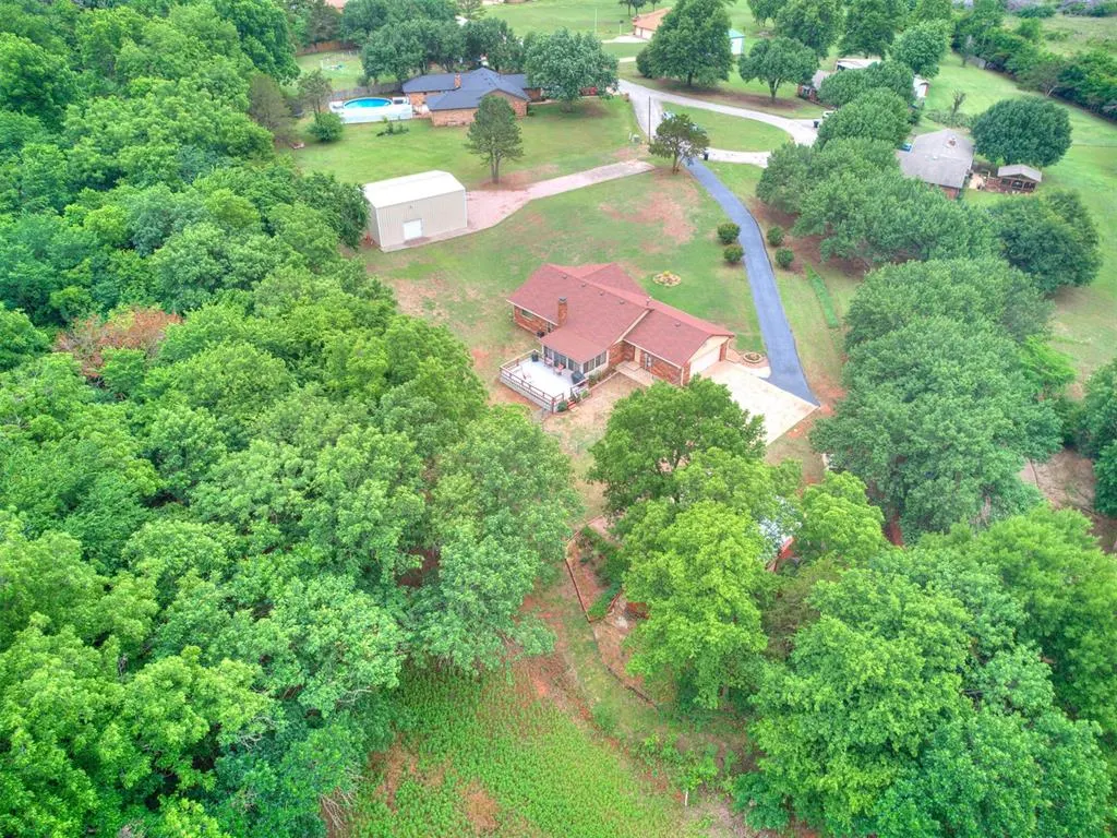Photo 37 — 4221 Overland Circle, Noble, OK 73068